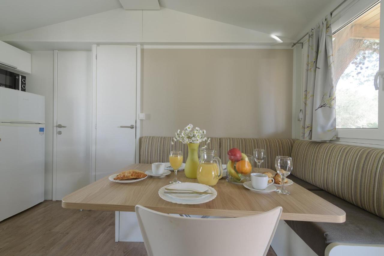 Salve Croatia Mobile Homes In Amadria Park Trogir سيغيت فغانييتْسا المظهر الخارجي الصورة