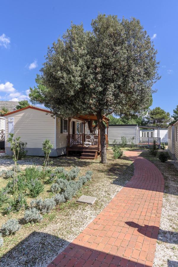 Salve Croatia Mobile Homes In Amadria Park Trogir سيغيت فغانييتْسا المظهر الخارجي الصورة
