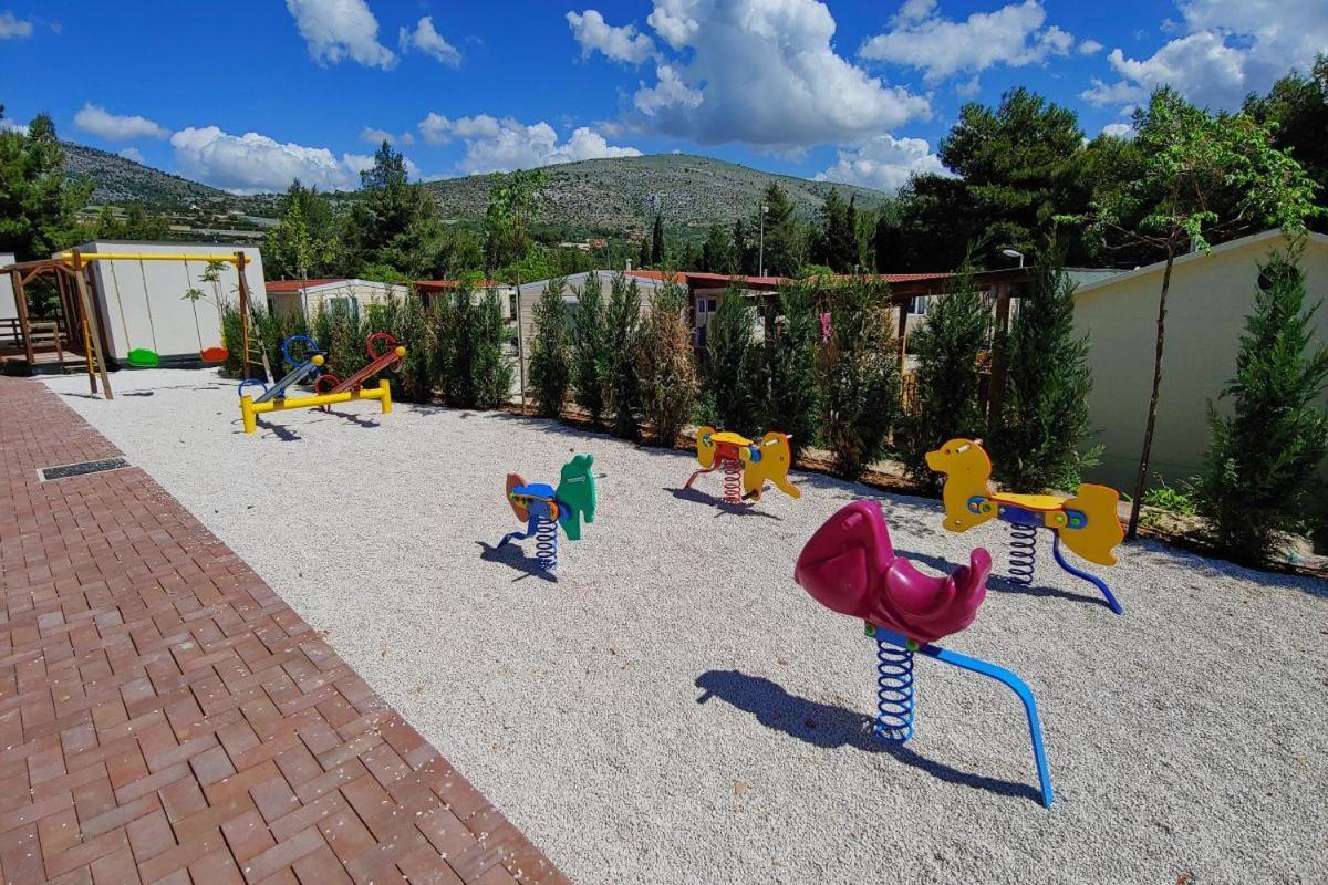 Salve Croatia Mobile Homes In Amadria Park Trogir سيغيت فغانييتْسا المظهر الخارجي الصورة