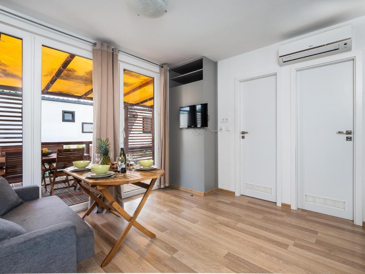 Salve Croatia Mobile Homes In Amadria Park Trogir سيغيت فغانييتْسا المظهر الخارجي الصورة