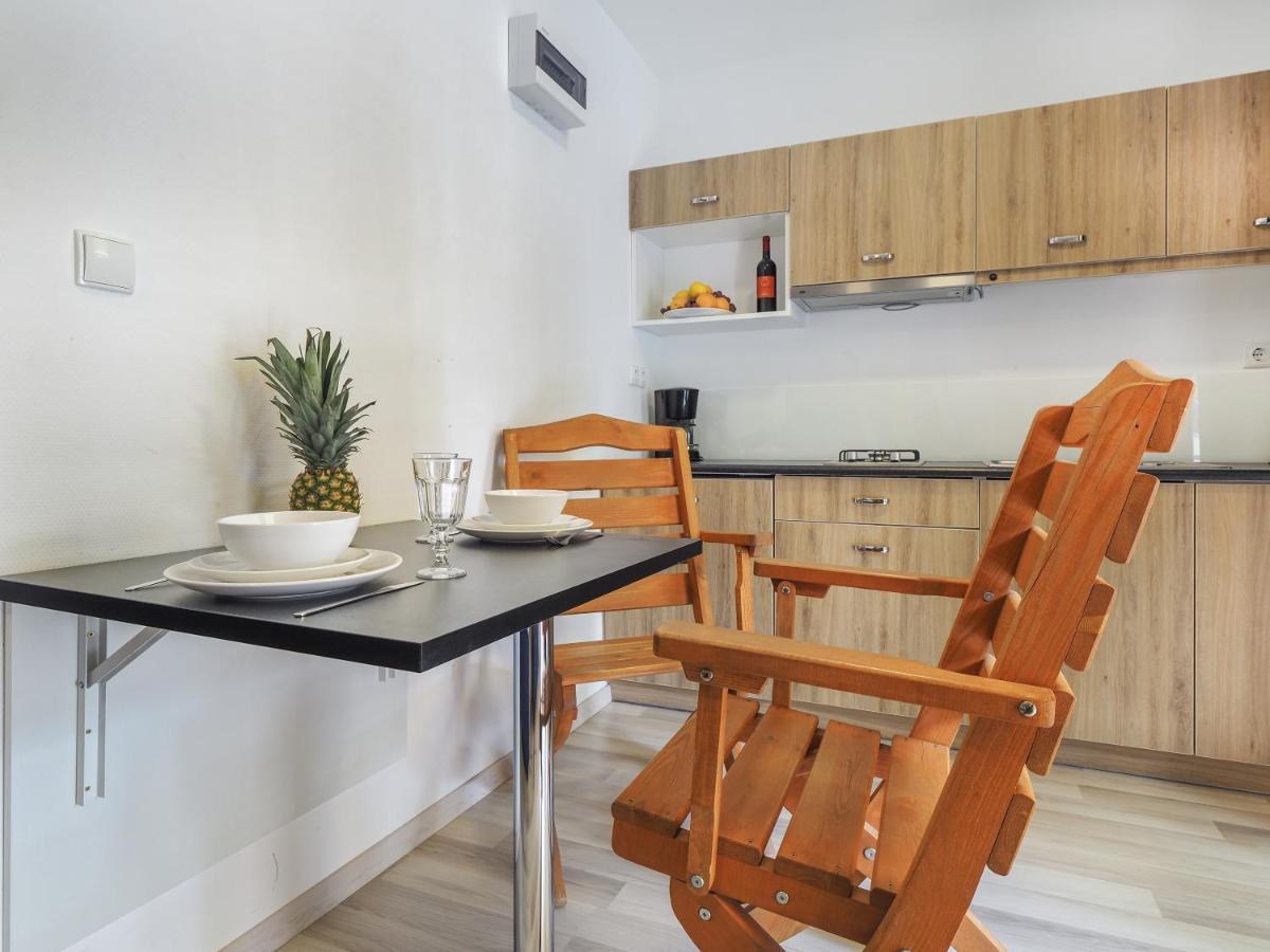 Salve Croatia Mobile Homes In Amadria Park Trogir سيغيت فغانييتْسا المظهر الخارجي الصورة